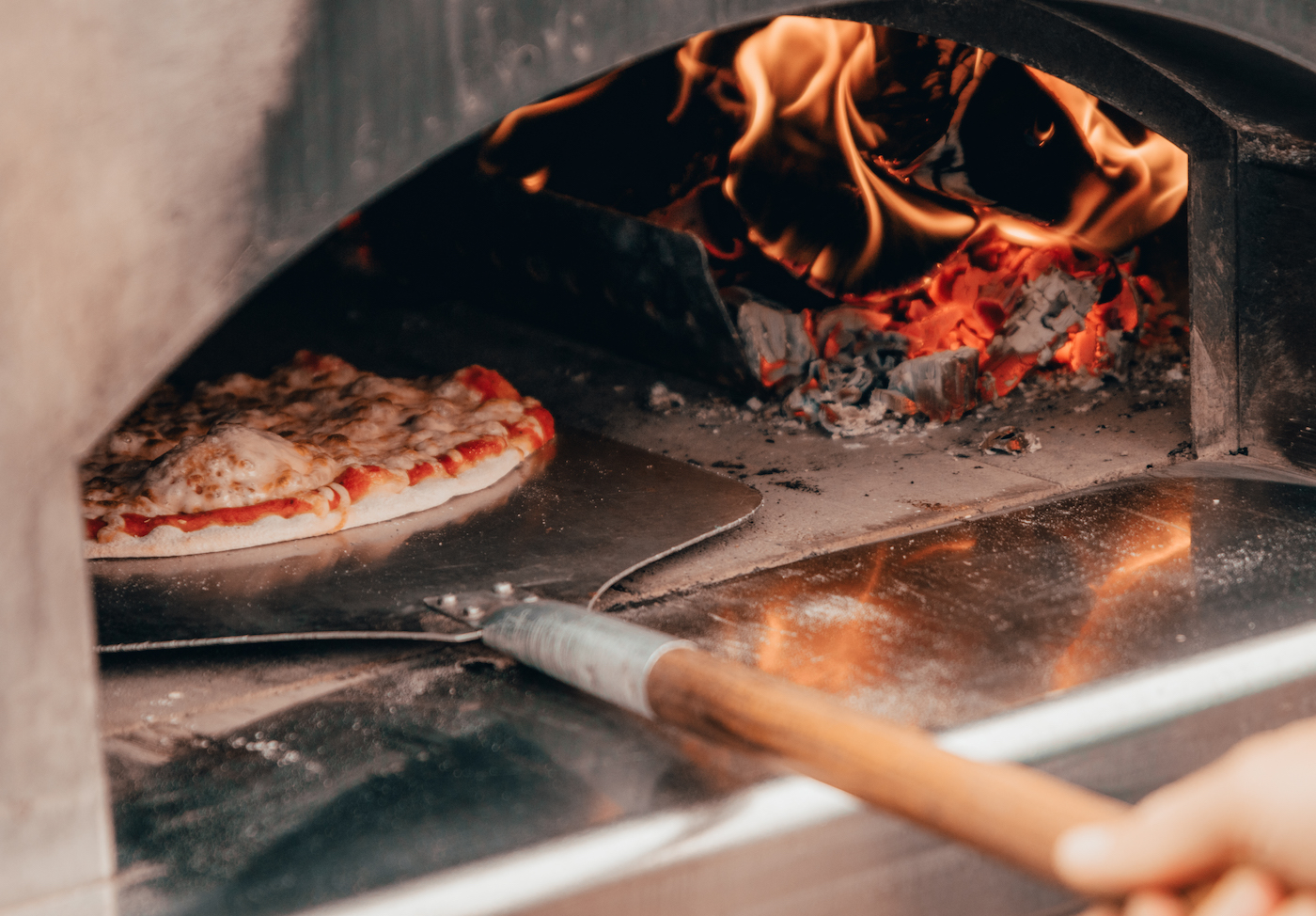 Draft beer, wine, hot food and coffee at the embers snack bar