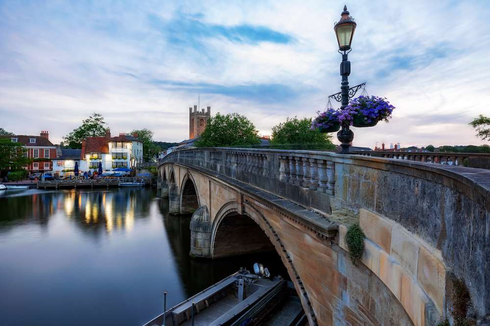 Enjoy the River Thames and walks into Henley